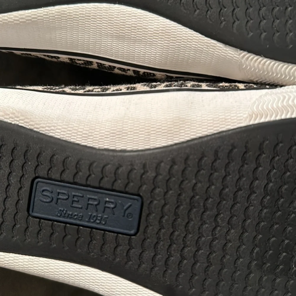 Women’s Sperry Top-Slider Leopard Sz 8